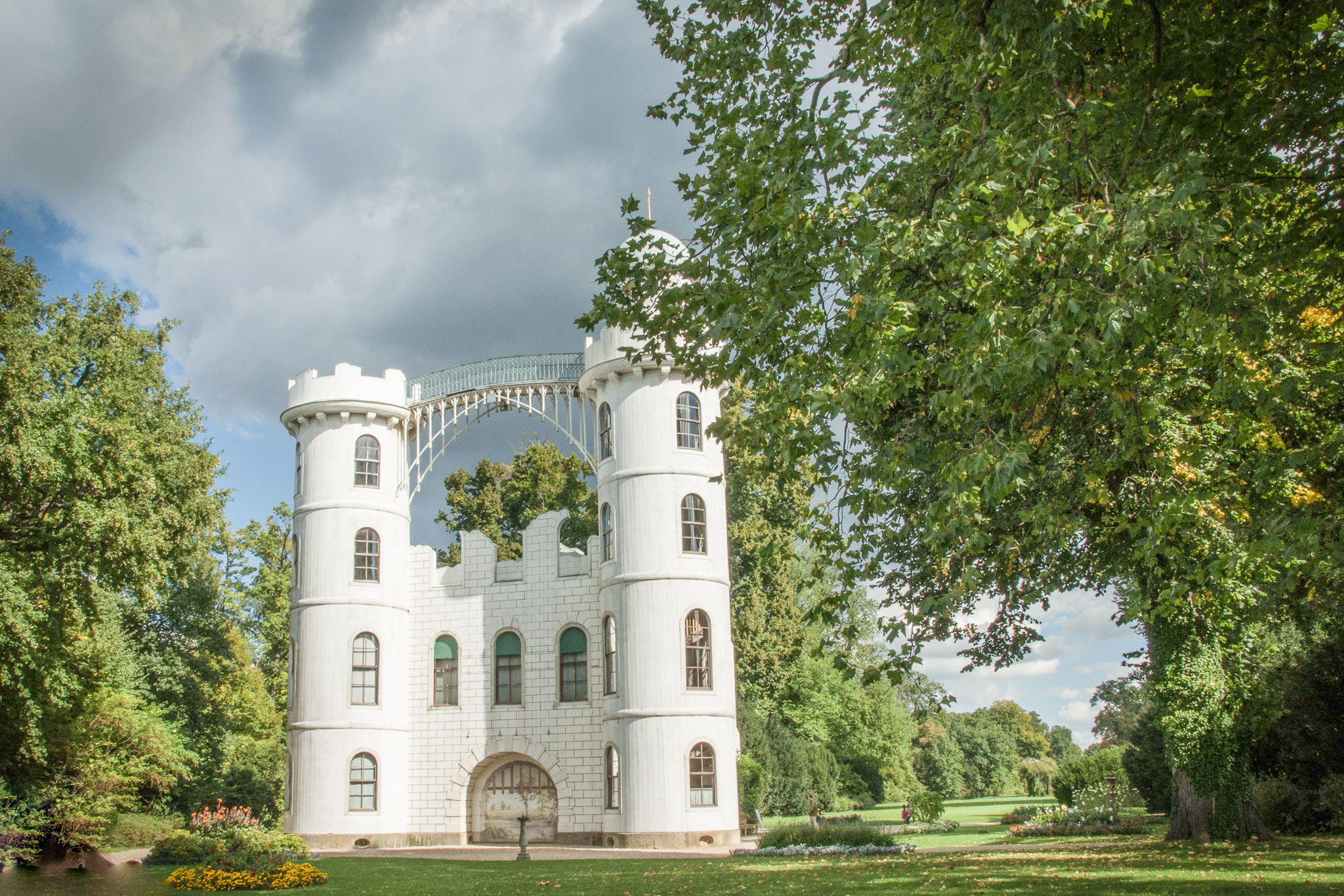 Pfaueninsel_Schloss.jpg